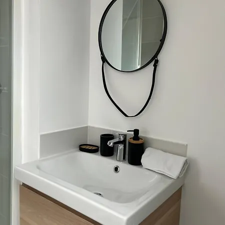 Center - Belle-vue 4 Etoiles Апартаменты *